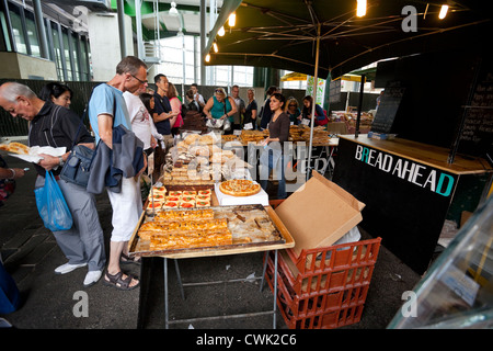 Bread stall, Borough market, London, England, UK Stock Photo