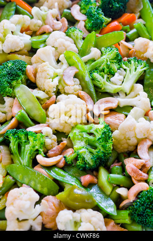 Stir fried fresh vegetables with cashew nuts and chicken Stock Photo