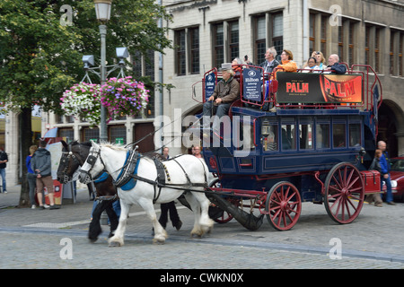 Horse-drawn cariage in Grote Markt, Antwerp, Antwerp Province, The Flemish Region, Belgium Stock Photo
