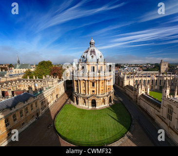 Radcliffe Camera and Oxford Colleges viewed from St Mary's Church - early Autumn morning 1p Stock Photo