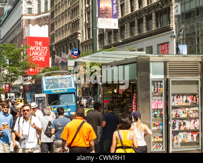 Sidewalk News Stand and Crowds, West 34th Street, NYC Stock Photo