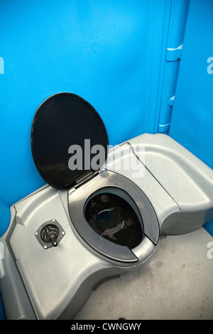 Inside of a public toilet cubicle Stock Photo: 132854863 - Alamy