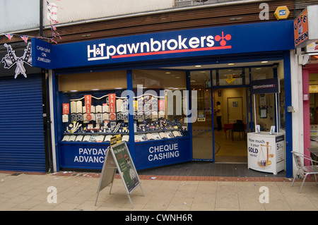 pawnbrokers pawnbroker pawn broker brokers three golden balls money ...