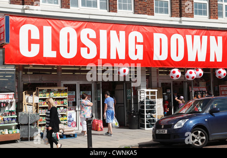 A shop closing down on a high street in the U.K. Stock Photo