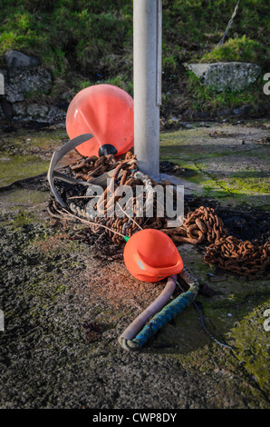 Grapple anchor hi-res stock photography and images - Alamy