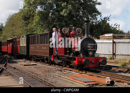 Talyllyn Railway - engine No 2 'Dolgoch' (built  by Fletcher Jennings 1865) passing through Pendre yard, Tywyn, Gwynedd Stock Photo