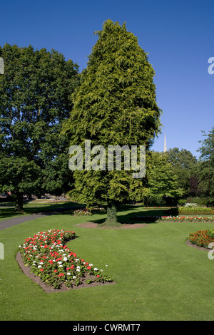 Cripplegate Park, Worcester with distinctive landmark of Glover's needle in distance Stock Photo