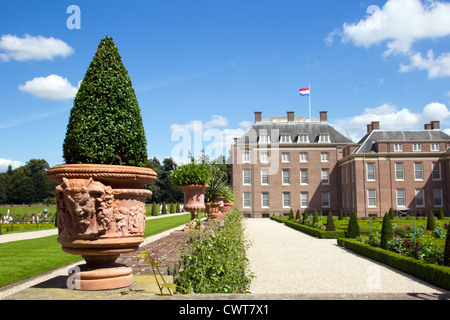 Palace 'Het Loo' in Apeldoorn, The Netherlands Stock Photo