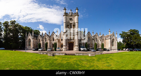 The Aberford Almshouses were built by sisters Mary and Elizabeth Gascoigne in 1844, Stock Photo