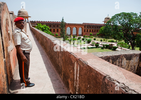 Guard in Charbagh Gardens, Jaigarh Fort, in Amer, Jaipur Stock Photo