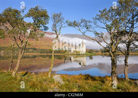 Ruins of Kilchurn Castle on Loch Awe, Argyll & Bute, Scotland. Autumn (October) 2010. Stock Photo