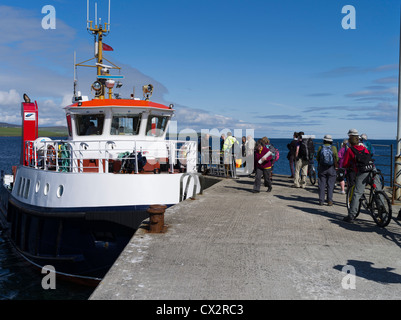dh Moaness Pier HOY ORKNEY tourist passengers orkney ferries ferry mv graemsay scotland passenger uk people boarding scottish islands isle Stock Photo