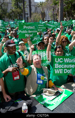 Members of the American Federation of State, County & Municipal Employees (AFSCME) rally to protect public services Stock Photo