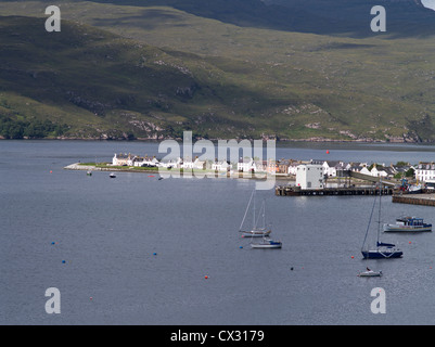 dh loch broom ULLAPOOL ROSS CROMARTY Loch Broom yachts in bay Ullapool town harbour scotland yacht Stock Photo