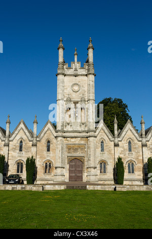 The Aberford Almshouses, situated between Leeds and York, were built by sisters Mary and Elizabeth Gascoigne in 1844. Stock Photo