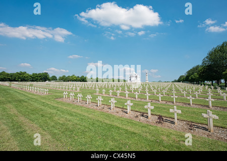 Grave markers at Albain St Nazaire (Notre Dame de Lorette) the Trench national WW1 memorial Stock Photo