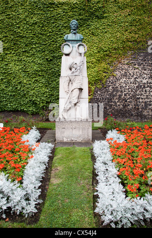 Edith Cavell Monument Norwich Norfolk England Stock Photo