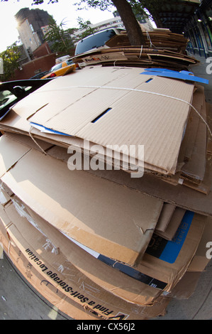 Cardboard in residential trash bundled for pick up and recycling on Thursday, September 13, 2012. (© Richard B. Levine) Stock Photo