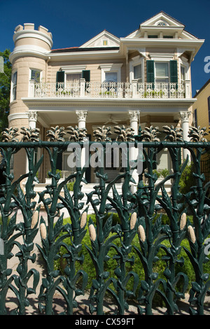 CAST IRON CORNSTALK FENCE CORNSTALK HOTEL ROYAL STREET FRENCH QUARTER DOWNTOWN NEW ORLEANS LOUISIANA USA Stock Photo