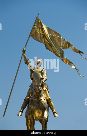 GOLDEN STATUE OF JOAN OF ARC PLACE DE FRANCE DECATUR STREET FRENCH MARKET FRENCH QUARTER NEW ORLEANS LOUISIANA USA Stock Photo