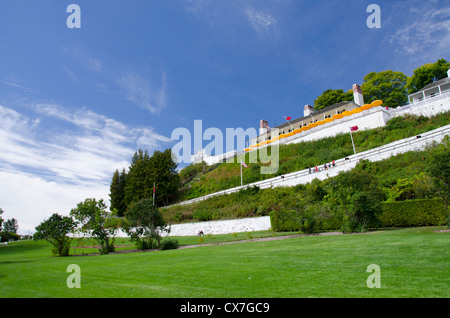 Michigan, Mackinac Island. Park view with Fort Mackinac, founded in 1780, State Historic Park. Stock Photo