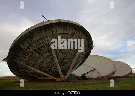 Decommissioned Tropospheric Scatter Dishes at the site of RAF Stenigot Stock Photo