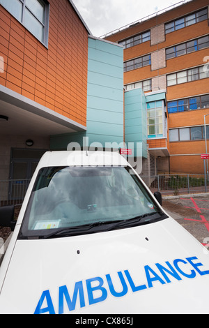 Ambulance parked outside the Haematology department of Southampton General Hospital Stock Photo