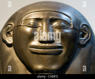Smiley face on 27th Dynasty Egyptian Sarcophagus Lid of Ptahhotep - the Ashmolean Museum, Oxford Stock Photo