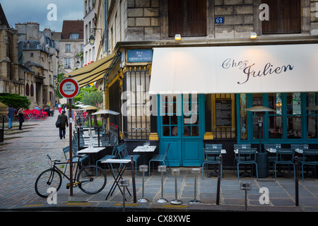 Restaurant in Paris near Jardin du Luxembourg Stock Photo