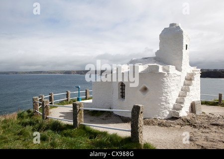 The Huers hut on Towan Head, Newquay thought to originate from the 14th century Stock Photo