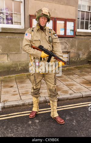 Man in 1940's British Army uniform during 40's Stock Photo: 162419161 ...