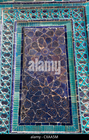 detail of tiles on portal, Anonymous mausoleum, Shah-i Zinda necropolis, Samarkand, Uzbekistan Stock Photo