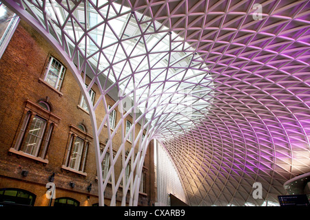 Western concourse of King's Cross Station, London, England, United Kingdom, Europe Stock Photo