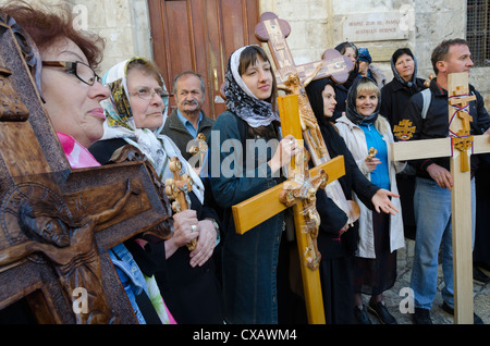 Orthodox Good Friday processions on the Way of the Cross. Old City, Jerusalem, Israel, Middle East Stock Photo