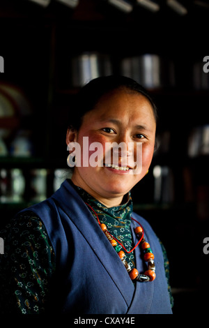 Ladies Tamang Dress – Folk Bazar