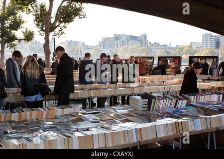 Used book market under Waterloo Bridge, South Bank, London, England, United Kingdom, Europe Stock Photo