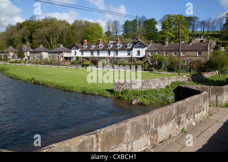 Bridge over Wye River and cottages, Bakewell, Derbyshire, England, United Kingdom, Europe Stock Photo