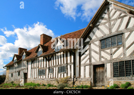 Mary Arden's House, Wilmcote, Stratford-upon-Avon, Warwickshire, England, United Kingdom, Europe Stock Photo