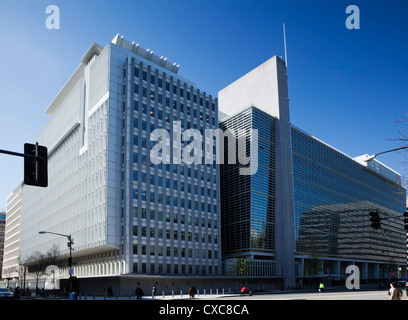 The World Bank Group building, Washington DC, at dusk Stock Photo - Alamy