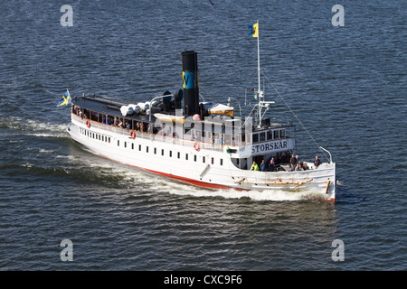 The old steamboat 'Storskär' en route in the Stockholm archipelago Stock Photo