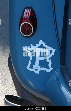 F international motoring symbol for France on the rear wing of a Citroen Traction Avant emblematic French car of the 40s and 50s Stock Photo