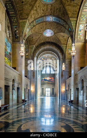 The lobby of the Nebraska State Capitol, Lincoln, Nebraska, USA Stock Photo