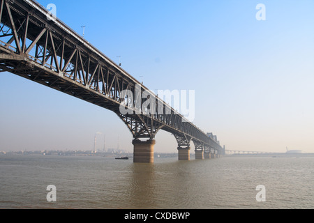 bridge across the yangtze river Stock Photo