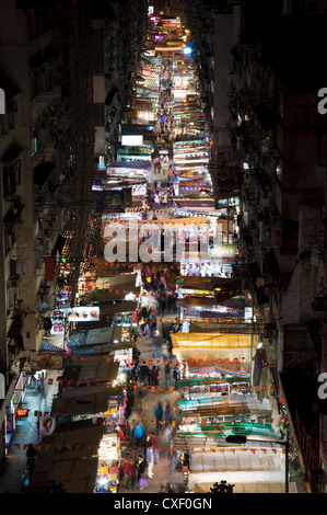 Elevated view of Temple Street night market in Kowloon, Hong Kong Stock Photo