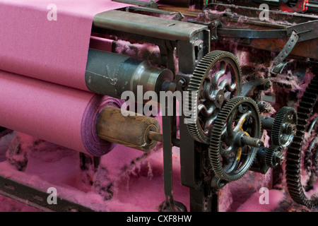 Masson Mills, Matlock Bath, Matlock, Derbyshire; cotton weaving loom. Stock Photo