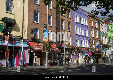 Dublin City Eire View along colourful buildings of Batchelor's Walk along side  River Liffey Stock Photo