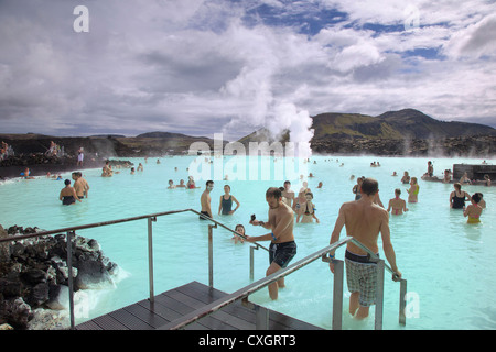 People bathing in the relaxing waters of the Blue lagoon, Grindavik, South West  Iceland Stock Photo