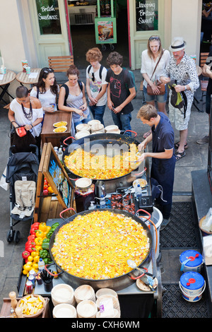 England, London, Covent Garden, Cooking Paella Outdoors Stock Photo