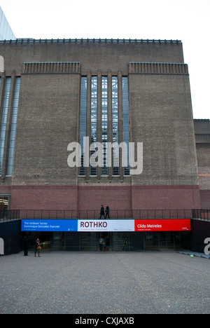 The Tanks at Tate Modern, Wayfinding & Signage