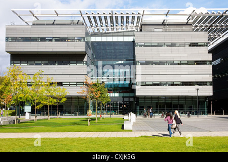 Alan Turing Building, ( School of Mathematics), University of Manchester campus, Manchester, England, UK Stock Photo